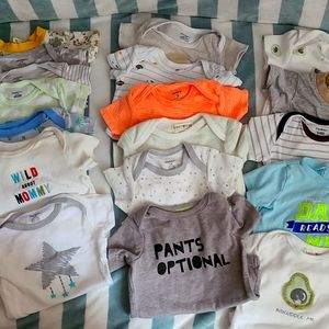 Lot of 18 Baby Neutral Onesies 0-3